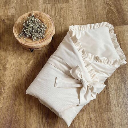 Rożek z kolekcji  SWEET BABY + VELVET krem