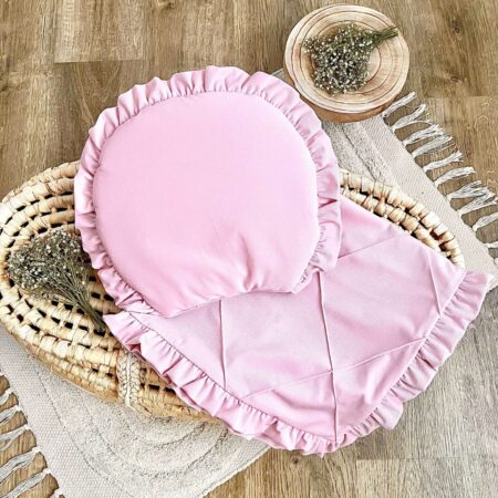 Miękki kocyk dla niemowląt w pastelowym odcieniu, idealny na spacery i do łóżeczka.