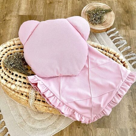 Miękki kocyk dla niemowląt w pastelowym odcieniu, idealny na spacery i do łóżeczka.