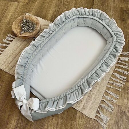 Kokon niemowlęcy z kolekcji SWEET BABY + VELVET szary