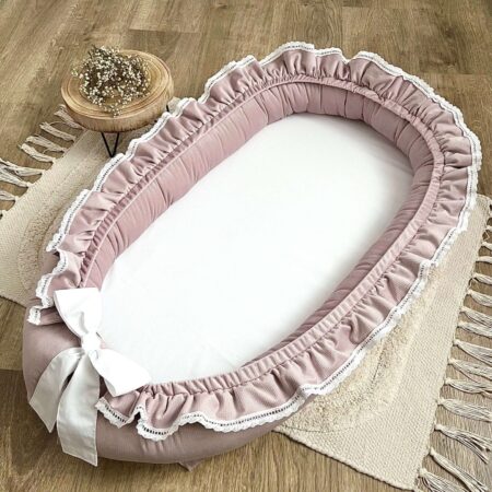 Kokon niemowlęcy z kolekcji SWEET BABY + VELVET brudny róż