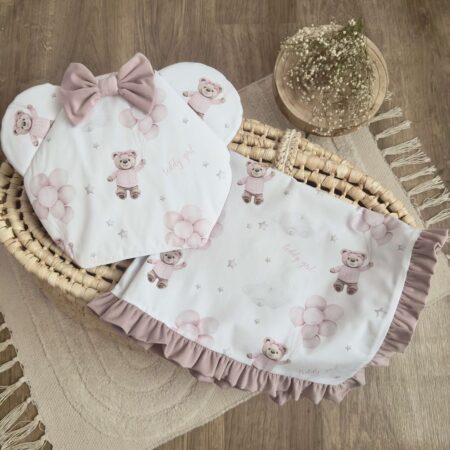 Miękki kocyk dla niemowląt w pastelowym odcieniu, idealny na spacery i do łóżeczka.