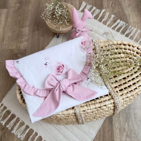 Mata podróżna. ŁABĘDZIE Z RÓŻĄ + VELVET róż