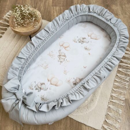 Kokon niemowlęcy z kolekcji WESOŁE SŁONIKI + VELVET szary