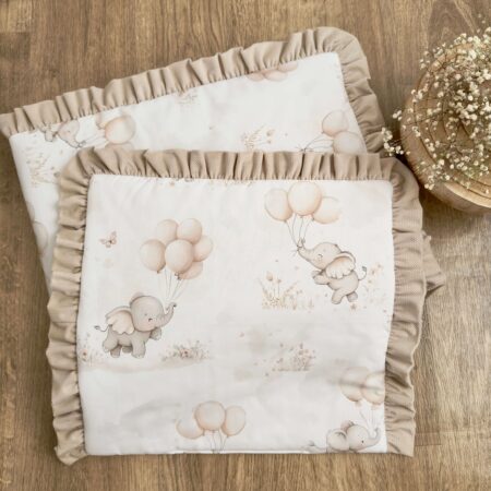 Poszewka z kolekcji WESOŁE SŁONIKI + VELVET beż