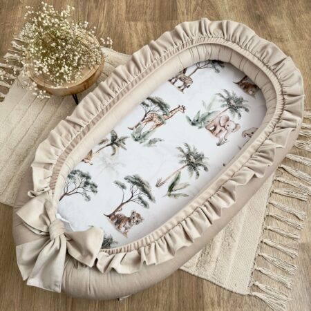 Kokon niemowlęcy z kolekcji SAFARI + VELVET beż