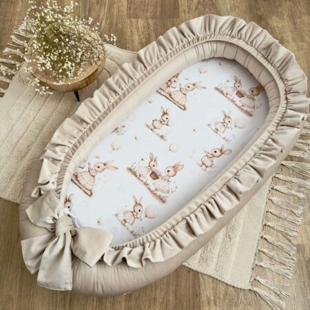 Kokon niemowlęcy z kolekcji KRÓLICZA RODZINKA + VELVET beż