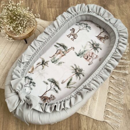 Kokon niemowlęcy z kolekcji SAFARI + VELVET szary