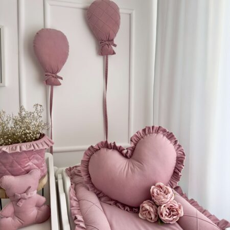 Poduszka SERCE z falbanką VELVET smoky rose