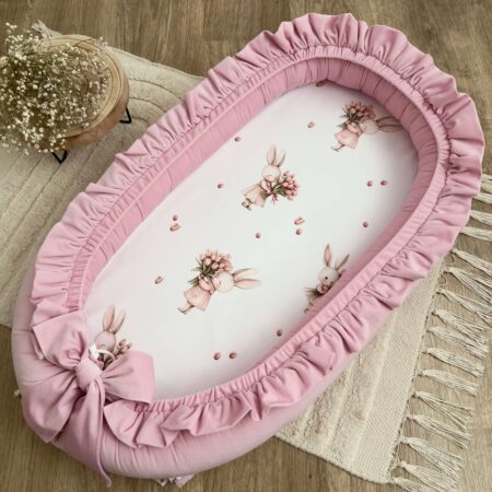 Kokon niemowlęcy z kolekcji KRÓLICZEK Z TULIPANEM + VELVET róż