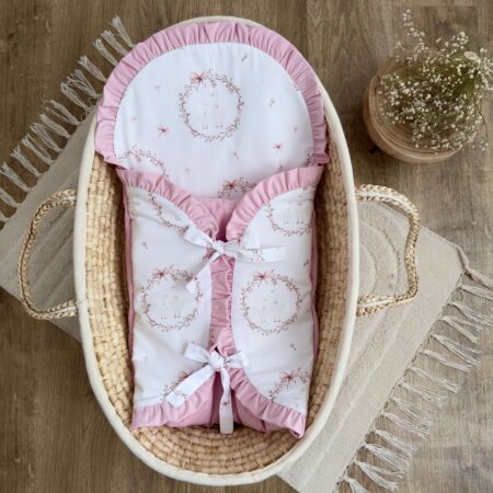 Becik niemowlęcy z kolekcji GĄSKI + VELVET róż