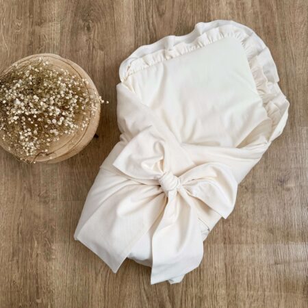 Rożek z kolekcji  SWEET BABY + VELVET krem