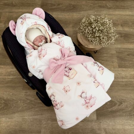 Kołderka do auta. Kolekcja SŁODKA MYSZKA + VELVET róż